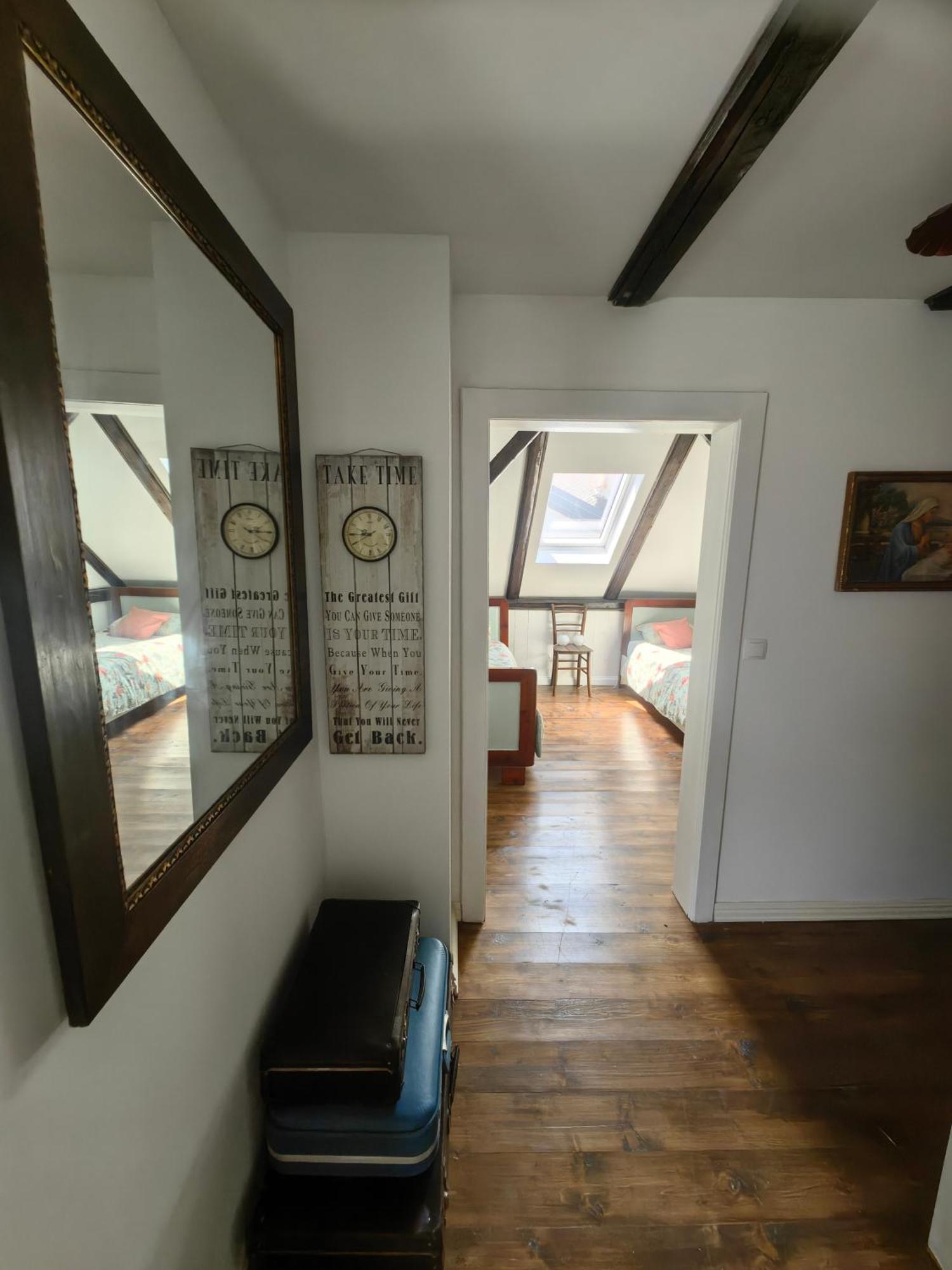 Hisa Hortenzija Luce Bagian luar foto