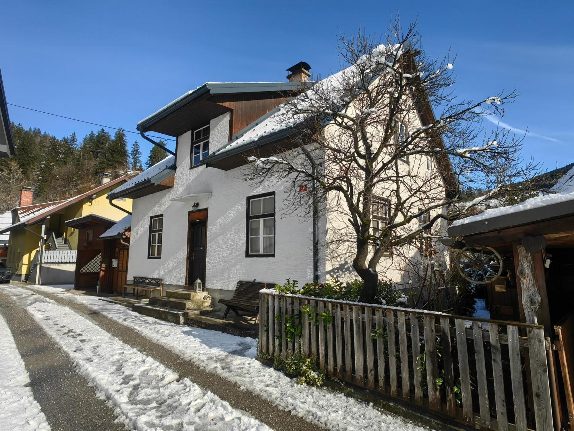 Hisa Hortenzija Luce Bagian luar foto